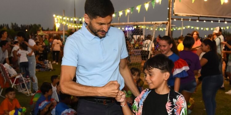 Pullaro: “En las Escuelas de Verano, la sociedad crece en valores”