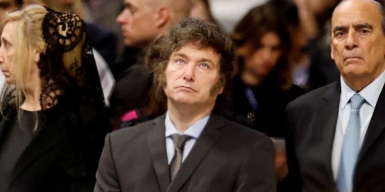 Milei anunció que se evalúa un nuevo acuerdo con el FMI