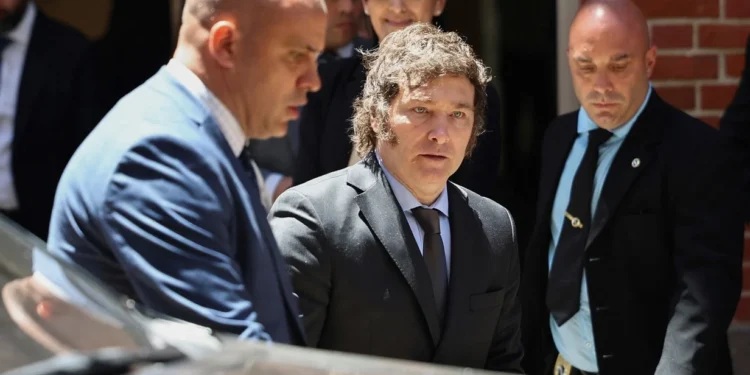 Previo a la gira por Israel, Italia y Vaticano, Milei se reúne con un funcionario estadounidense clave