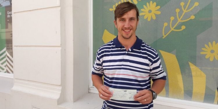 Más de 320 ciudadanos recibieron sus reintegros por el uso de energías renovables