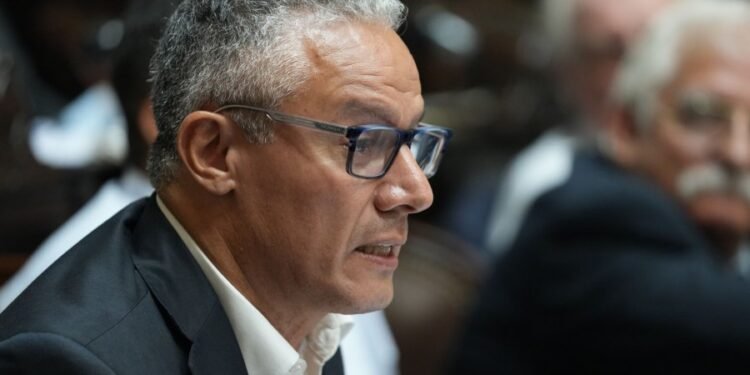 «El impuesto PAÍS no debería ser coparticipable ni renovarse»