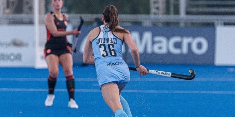 Stefi Antoniazzi fue citada nuevamente para jugar con Las Leonas la Pro League
