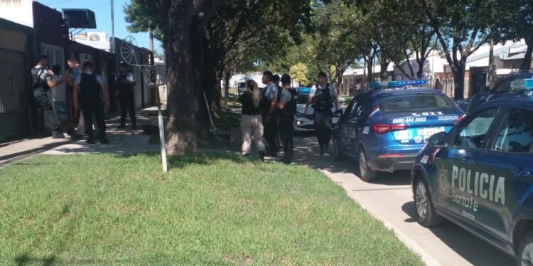 Agentes de la GUR demoraron a un individuo por intento de robo