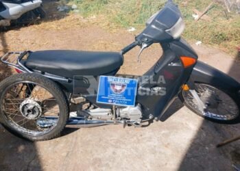 Robaron una moto y la dejaron abandonada en el Parque Villa Podio