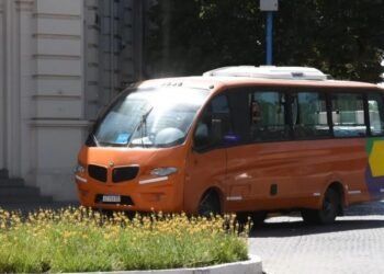 Viotti se sumará a los reclamos por el cese de los fondos nacionales para el transporte público