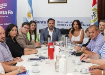 Docentes de Rafaela definen aceptación o rechazo a la propuesta del gobierno provincial