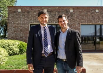 Salud y viviendas, los temas de una visita de Pullaro a Rafaela