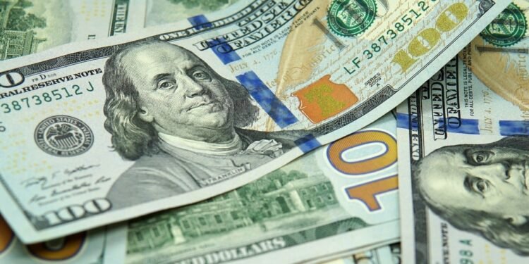A qué precio se vende el dólar este miércoles 20 de marzo: la información, minuto a minuto