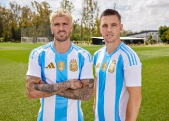 Lanzaron las nuevas camisetas de la Selección Argentina: cuándo sale, precio y dónde comprarla