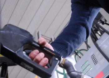 Las petroleras definen cuánto Los combustibles volverían a subir tras Semana Santa en todo el país