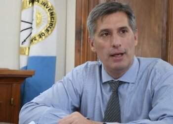 El Gobierno de Santa Fe actualizó los montos de sueldos para activos, jubilaciones y pensiones