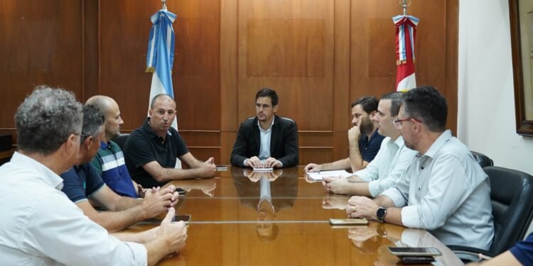 Leonardo Viotti encabezó una reunión clave con dirigentes de Atlético Rafaela