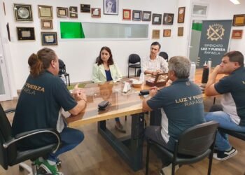 El Municipio afianza su vínculo con Luz y Fuerza para brindar capacitaciones en empleo joven