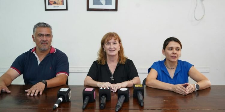 «El objetivo es disminuir el número de hospitalizaciones»