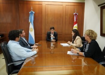 Provincia y municipio desarrollan programas para fortalecer el comercio local