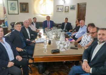 Paritaria: “El Gobierno está haciendo un esfuerzo enorme y presenta la mejor oferta posible”