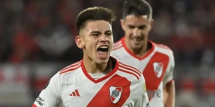 El plus económico que recibe River si Echeverri es titular ante Boca