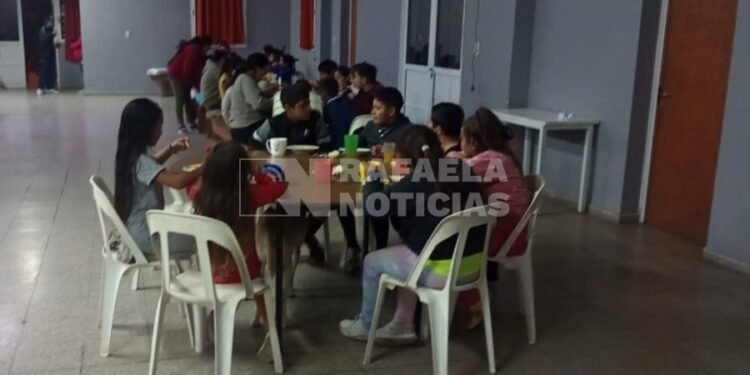 El comedor «Sonrisas» del barrio 2 de abril asiste a 50 chicos todos los días