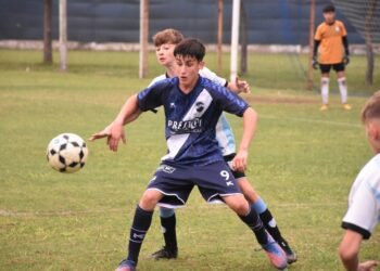 Ben Hur recibió a Atlético Sastre en el inicio del Torneo Regional Juvenil del Centro