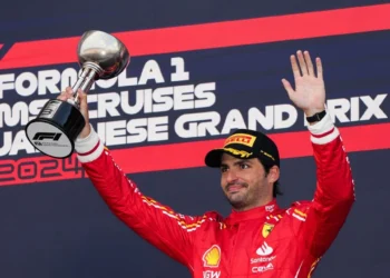 Automovilismo Sainz y Red Bull hablan para 2025