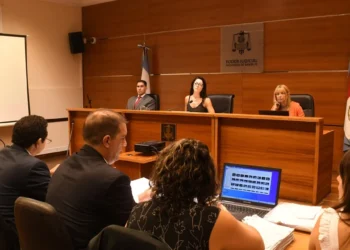 El Ministerio de Justicia y Seguridad convocará a una mesa para poner en marcha los juicios por jurados