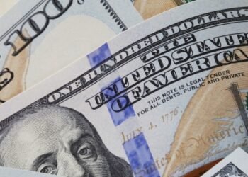 A cuánto opera el dólar este miércoles 17 de abril: la información, minuto a minuto