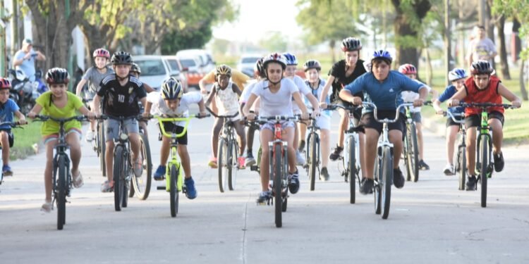 Llega “Ciclismo en los barrios”