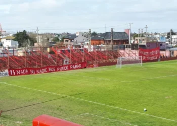 El ascenso de luto: falleció un jugador de Cambaceres
