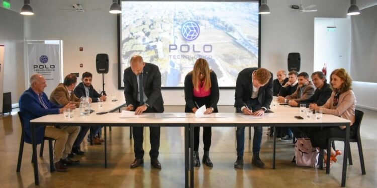 Provincia impulsa medidas para el fortalecimiento de las industrias culturales