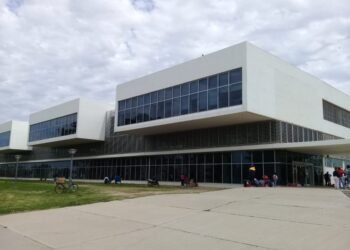 Asesinaron de seis balazos a un hombre en Santa Fe