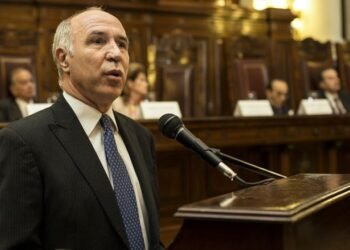 Lorenzetti disertará en el Concejo Municipal de Rafaela sobre el nuevo enemigo: el colapso ambiental