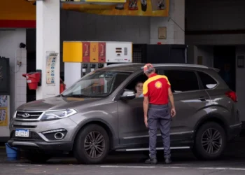 Datos de abril La venta de combustibles fue la más baja en 34 meses