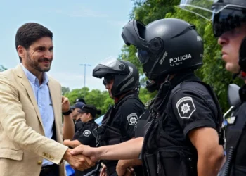 Firme respaldo ciudadano a Pullaro y las acciones de seguridad que lleva adelante en Rosario