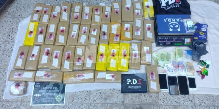 La Policía de Investigaciones secuestró más de 38 kilos de marihuana y detuvo a dos personas
