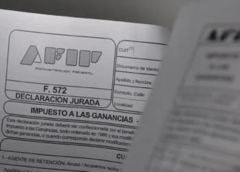 AFIP posterga plazo para presentar formulario de declaración jurada de deducciones