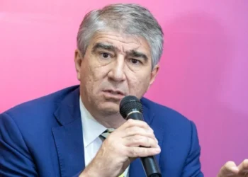 Paritarias Fabián Bastia: «Con la oferta del Gobierno, los empleados estatales tendrían a mayo aumentos de hasta 69 %»