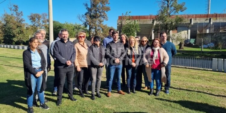 Cloacas en el sur de la ciudad: 600 familias ya pueden conectarse la red