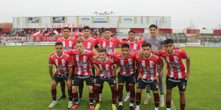 9 de Julio volvió a la victoria en un final agónico en el Federal A