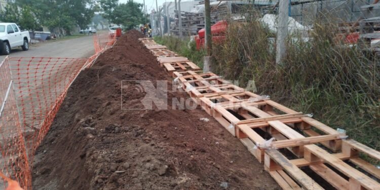 Vecinos de San José, Los Arces y Mora reclaman falta de información y daños por obras de la EPE