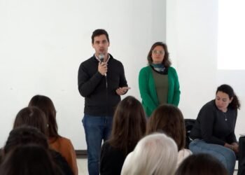 Con la presencia del intendente Leonardo Viotti, instituciones y empresas locales reafirmaron su compromiso con el cuidado del ambiente