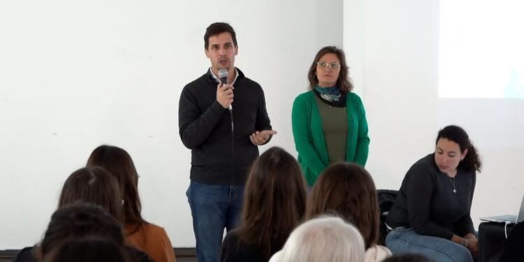 Con la presencia del intendente Leonardo Viotti, instituciones y empresas locales reafirmaron su compromiso con el cuidado del ambiente