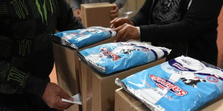 Continúa la entrega del refuerzo alimentario