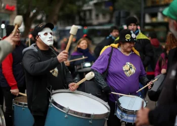 Así fue la previa, el día que Milei cantó en el Luna Park