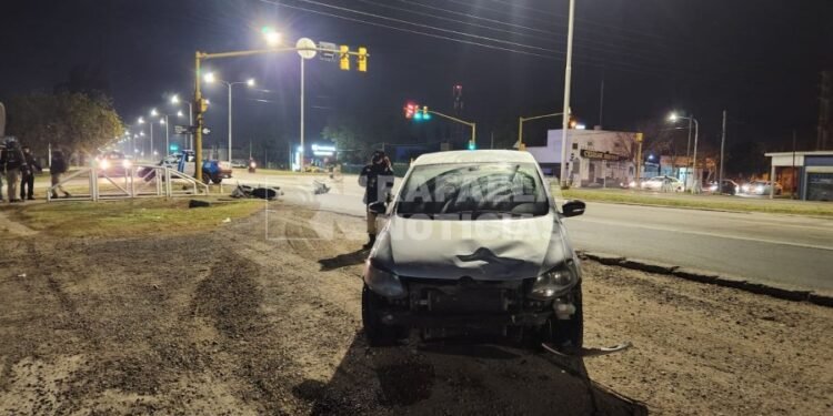 Motociclista lesionado en un accidente en zona de semáforos