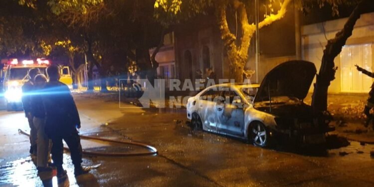 Detuvieron al autor del incendio del vehículo de un ex juez de Rafaela