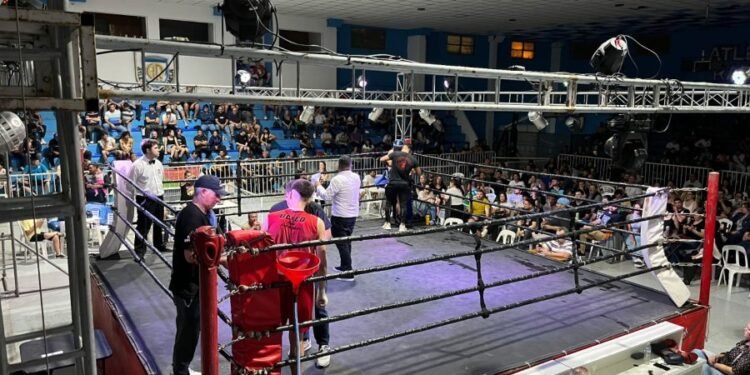 Viernes con propuesta de boxeo en el Lucio Casarín