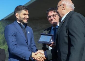 Pullaro: “Esperemos que haya una reflexión y que los docentes estén en las aulas enseñando”