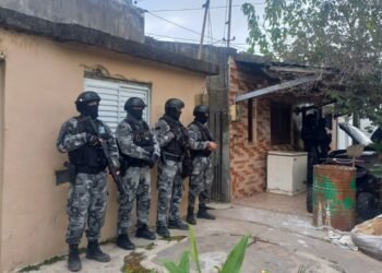 Realizaron múltiples allanamientos por microtráfico en la ciudad de Santa Fe