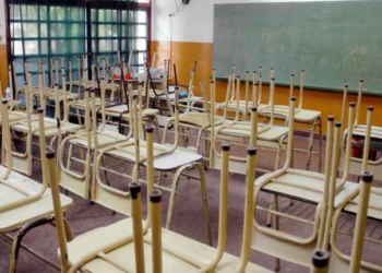 Maestros y estatales provinciales pararán dos días durante la semana próxima