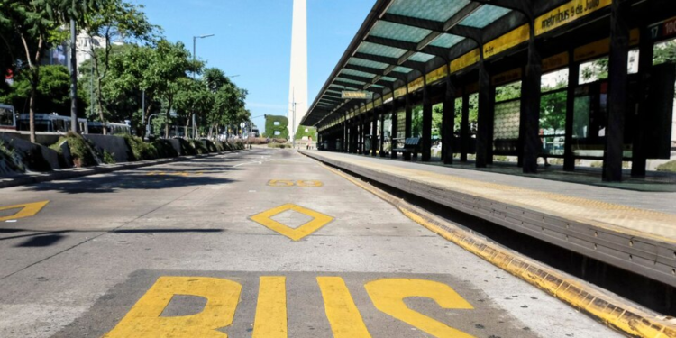 La CGT calificó como “contundente” al segundo paro general contra el Gobierno de Milei